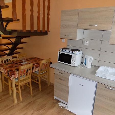 Nárcisz apartman Gyula Exterior foto