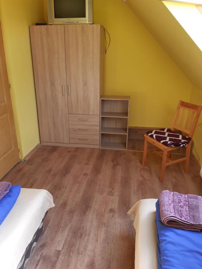 Nárcisz apartman Gyula Exterior foto