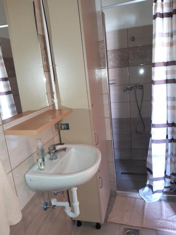 Nárcisz apartman Gyula Exterior foto